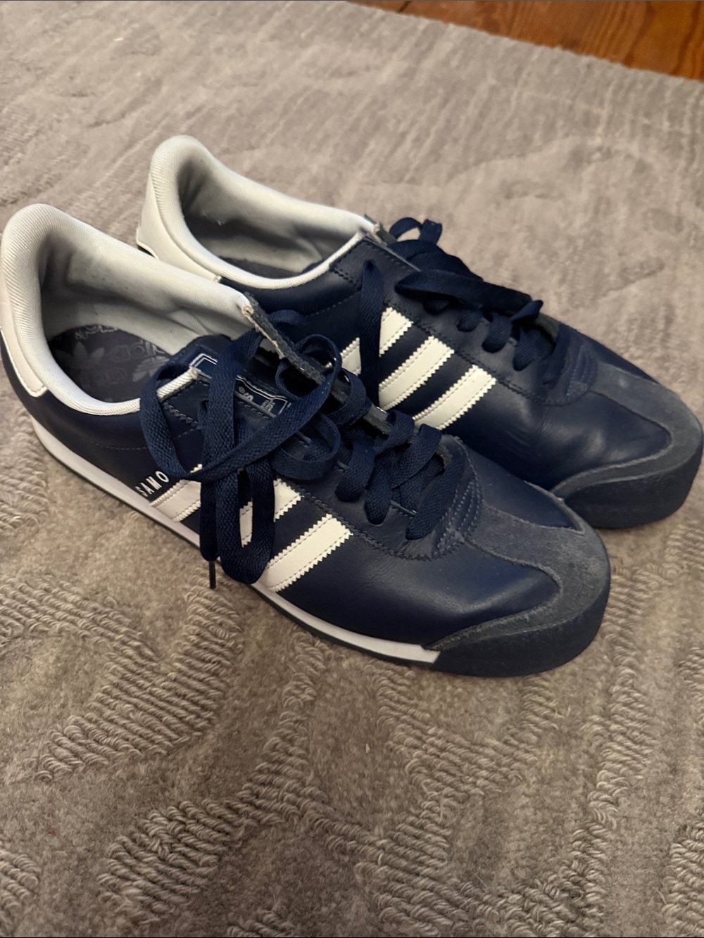 Adidas Samoa men size 12 black white